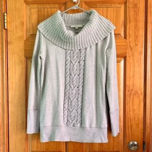 Women’s size small Ann Taylor LOFT warm and cozy sweater with cowl neck